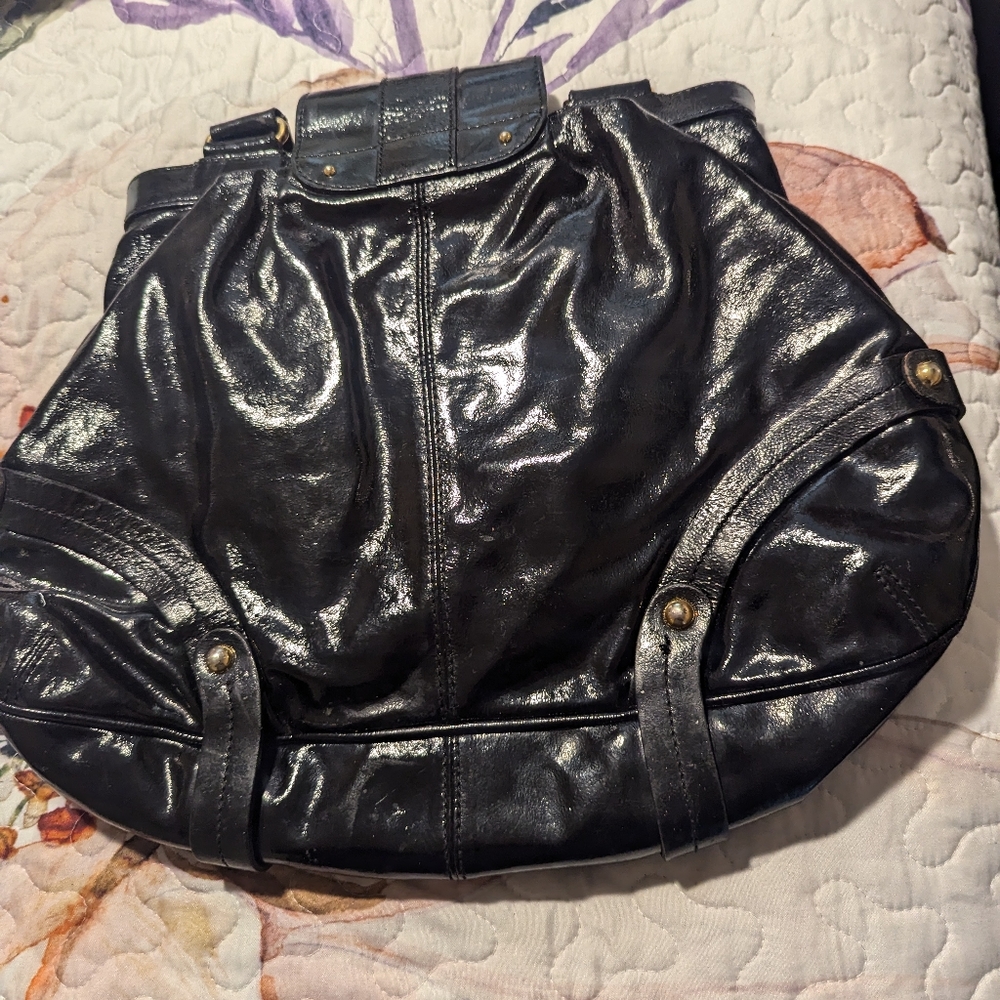 Dooney and Bourke - Picture 3 of 9